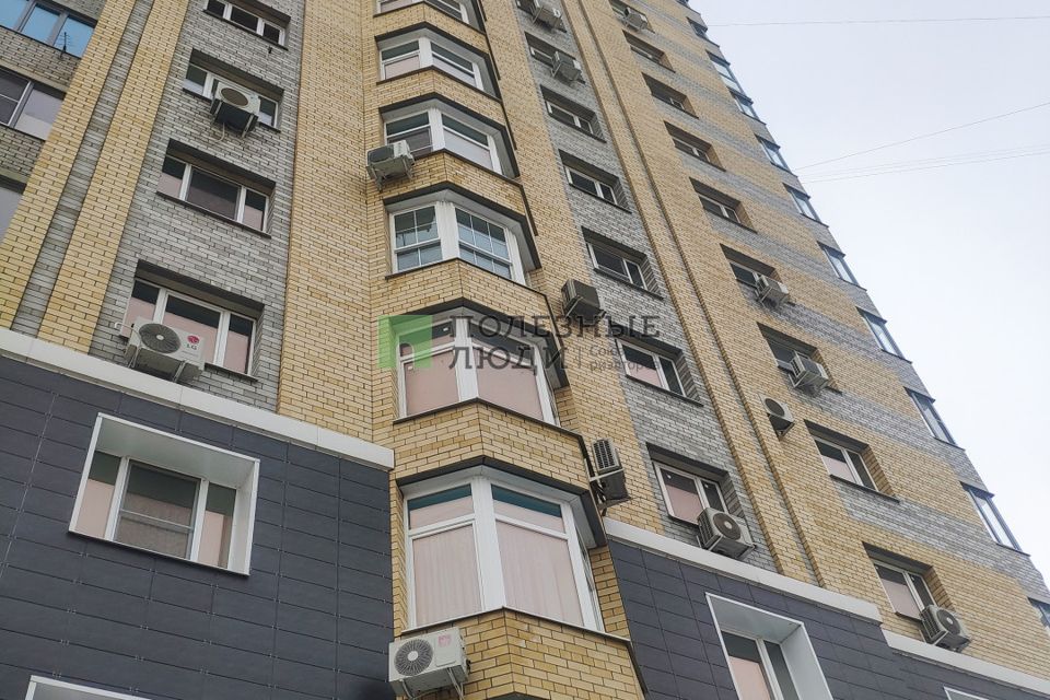 Продаётся 3-комнатная квартира, 102.6 м²