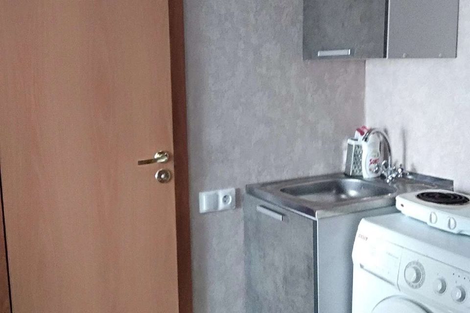 Сдаётся 1-комнатная квартира, 18 м²
