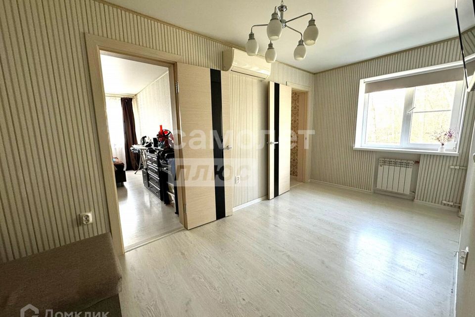 Продаётся 3-комнатная квартира, 50 м²