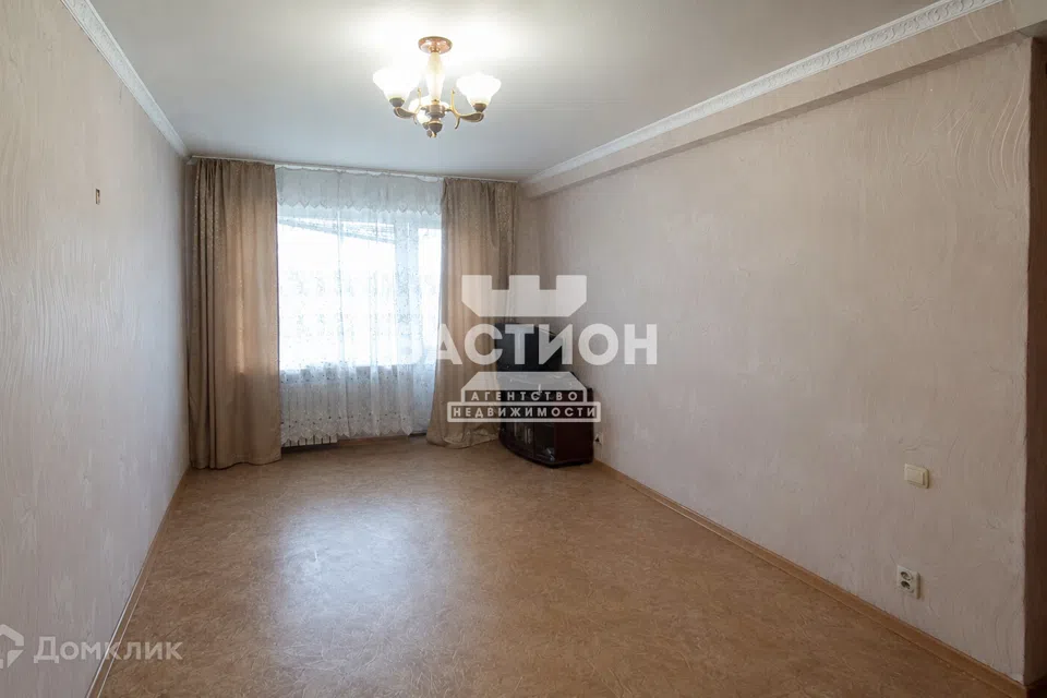 Продаётся 3-комнатная квартира, 67.8 м²