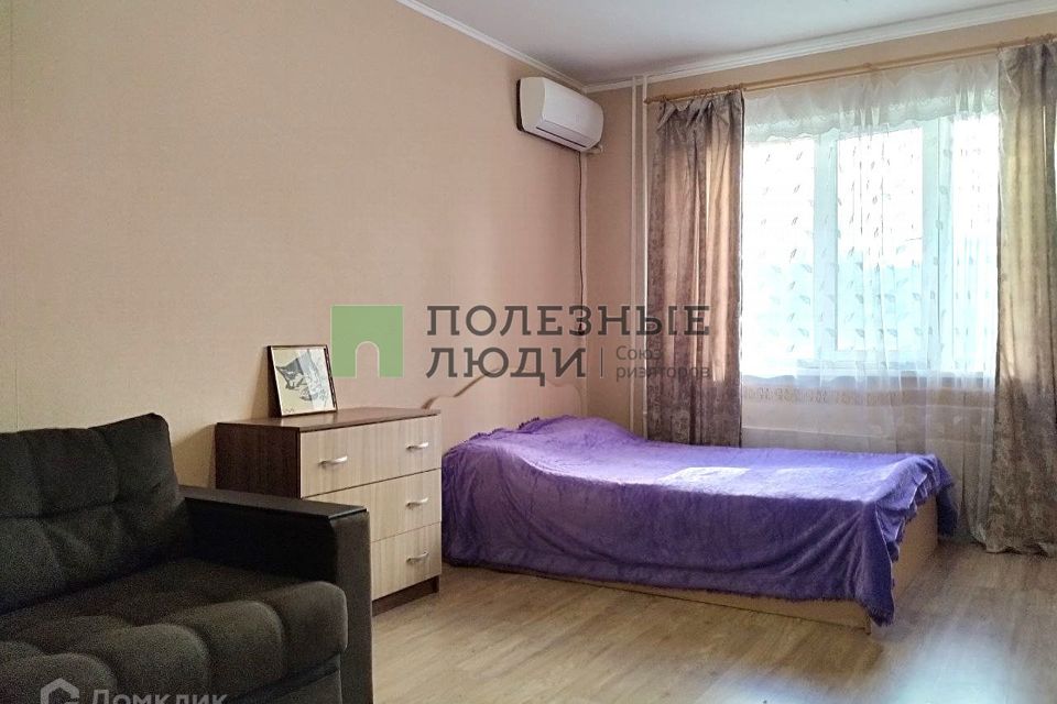 Продаётся 1-комнатная квартира, 37.3 м²