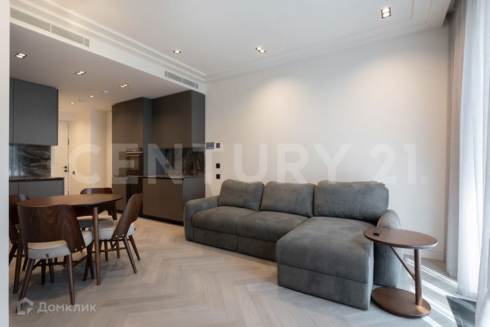 Продаётся 2-комнатная квартира, 55.3 м²