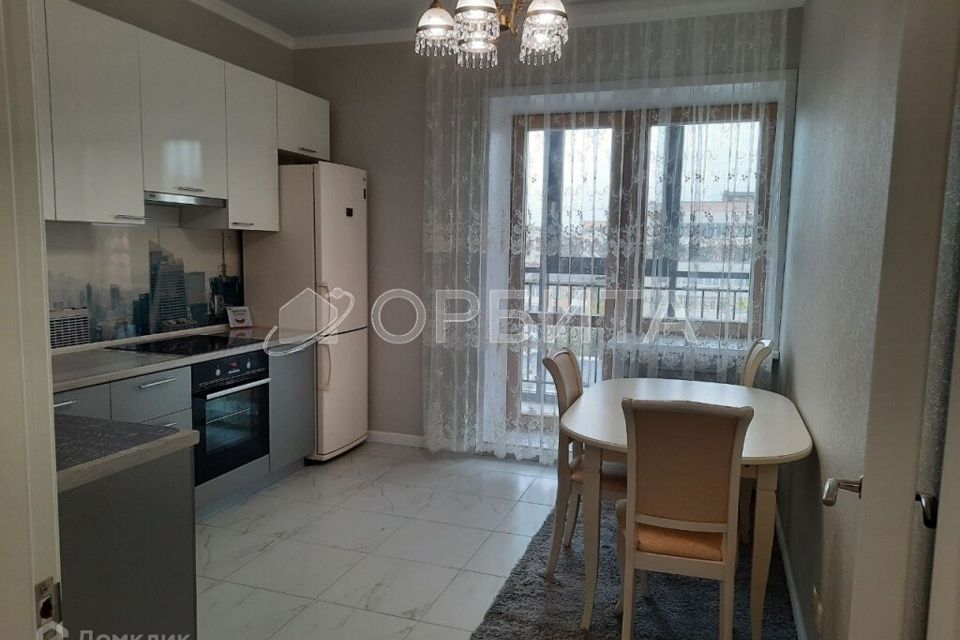 Продаётся 2-комнатная квартира, 63.8 м²