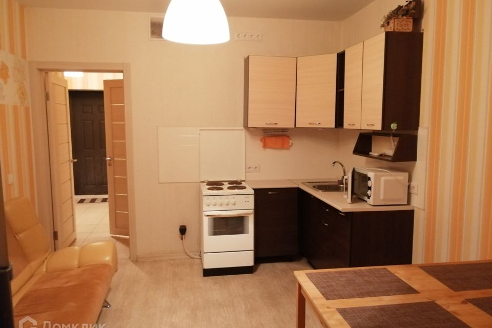 Сдаётся 1-комнатная квартира, 54 м²