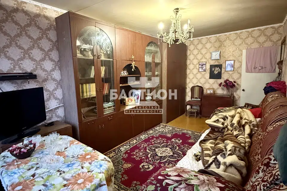 Продаётся 3-комнатная квартира, 63.2 м²