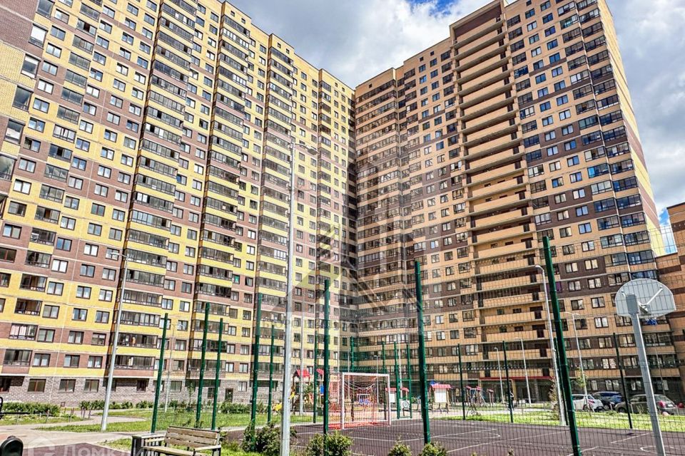 Продаётся 1-комнатная квартира, 35.9 м²