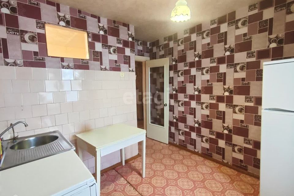 Продаётся 1-комнатная квартира, 37.2 м²