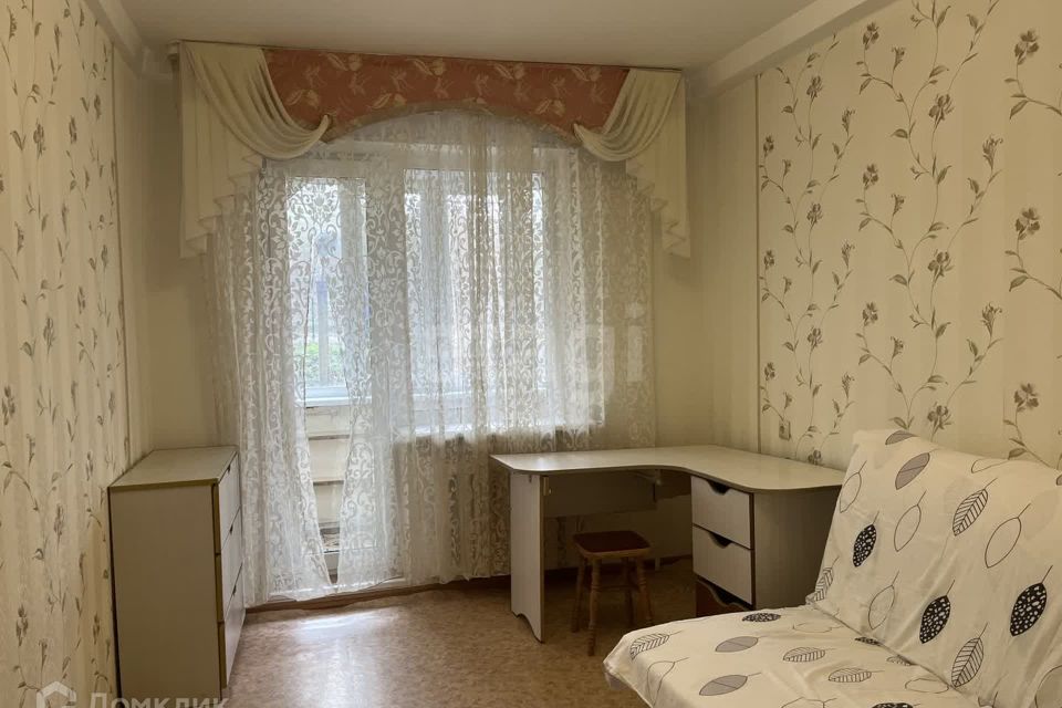 Продаётся 3-комнатная квартира, 61.7 м²