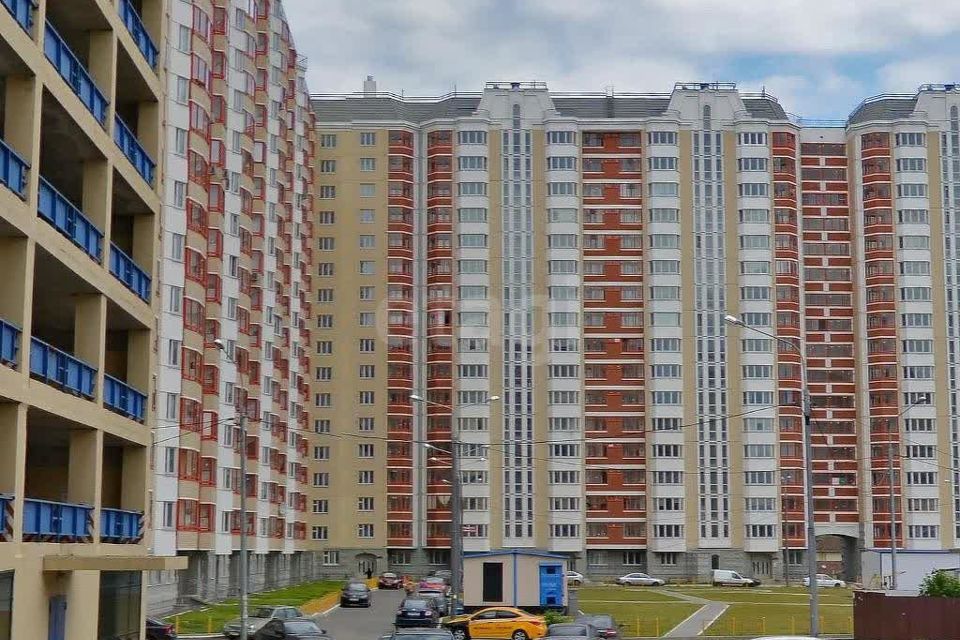 Продаётся 1-комнатная квартира, 37.9 м²