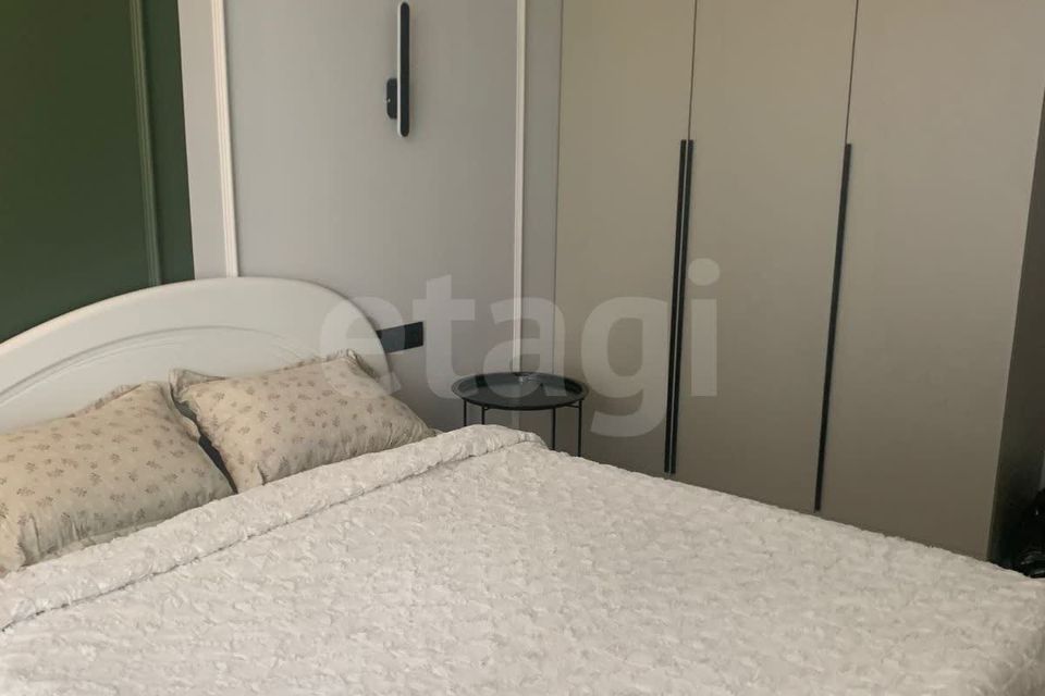 Сдаётся 1-комнатная квартира, 40 м²