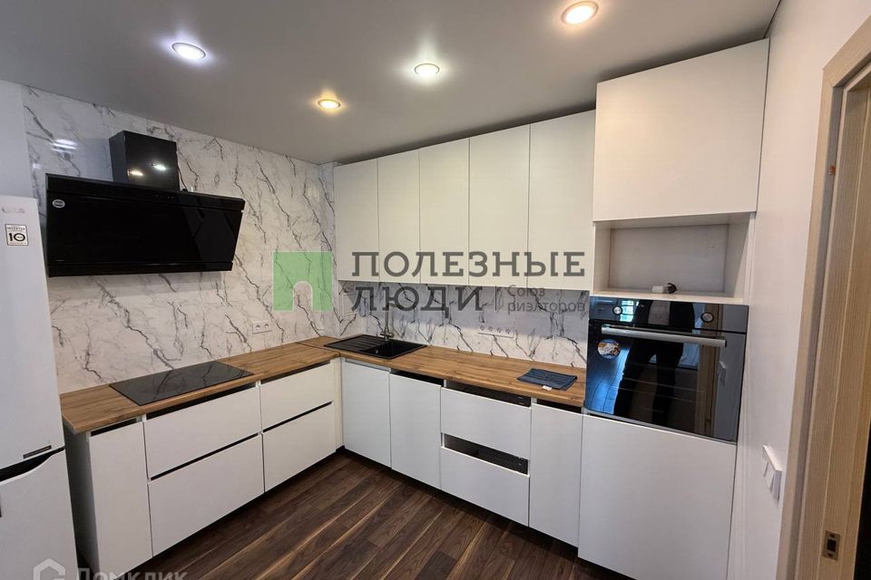Продаётся 1-комнатная квартира, 46 м²