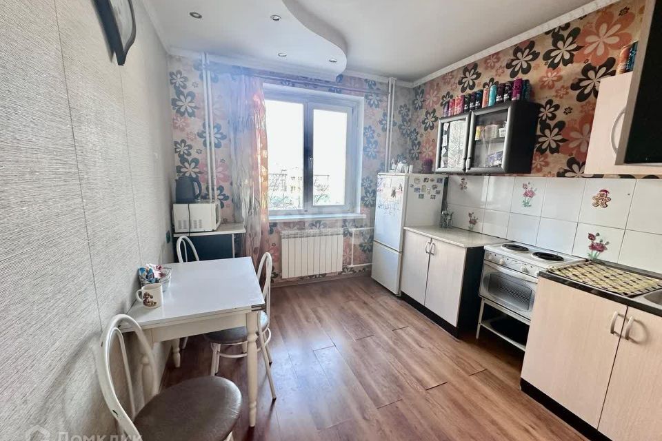 Продаётся 3-комнатная квартира, 66.4 м²