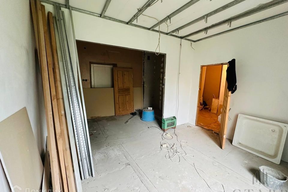 Продаётся 2 комнаты в 10-комн. квартире, 38.7 м²