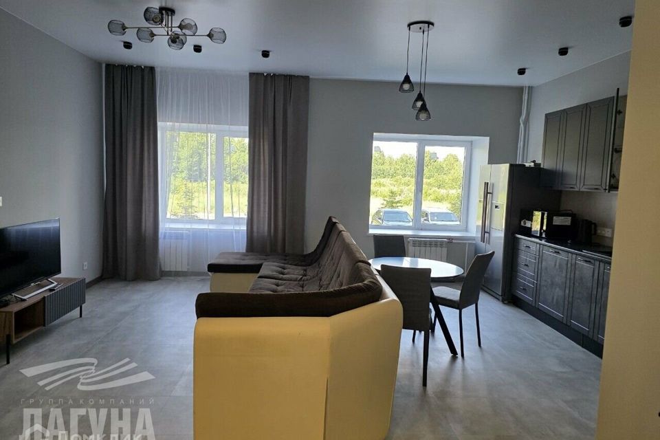 Сдаётся 2-комнатная квартира, 70 м²