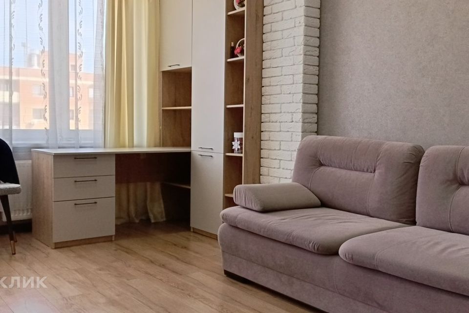 Продаётся 1-комнатная квартира, 41.5 м²