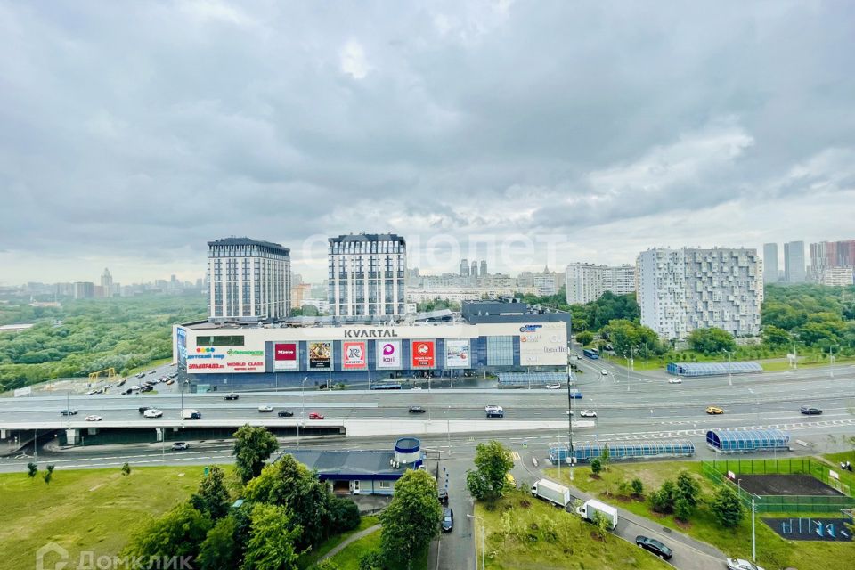 Продаётся 1-комнатная квартира, 18 м²