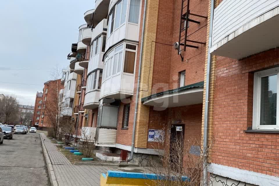 Продаётся 1-комнатная квартира, 36.8 м²