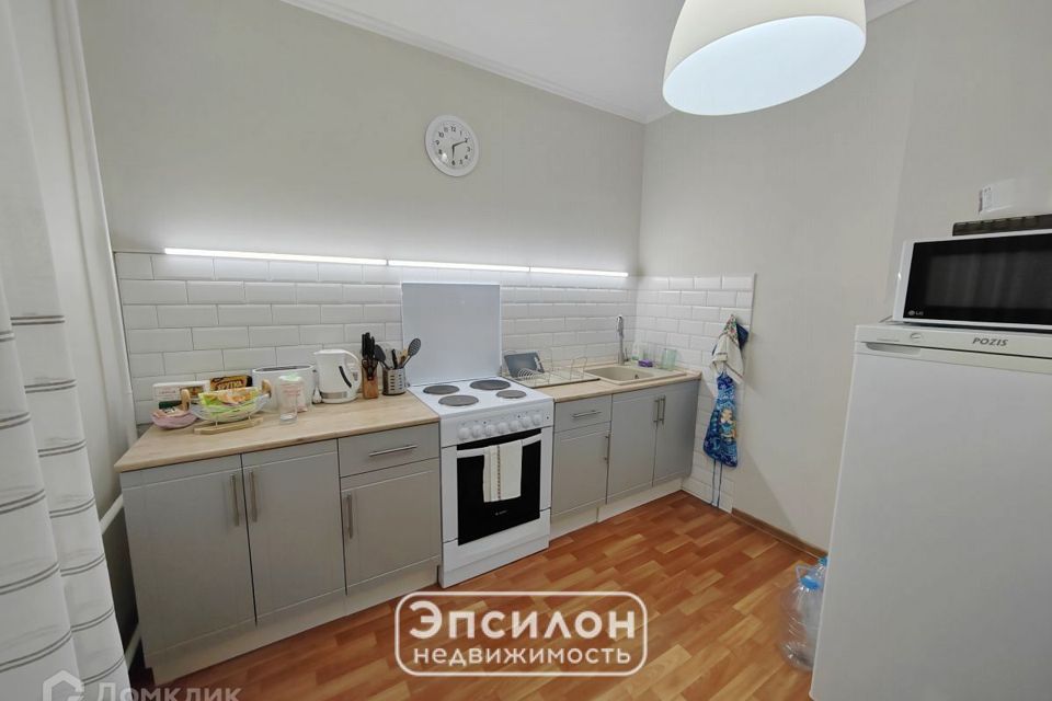 Продаётся 1-комнатная квартира, 37.2 м²