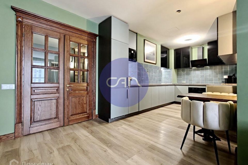 Продаётся 2-комнатная квартира, 56 м²
