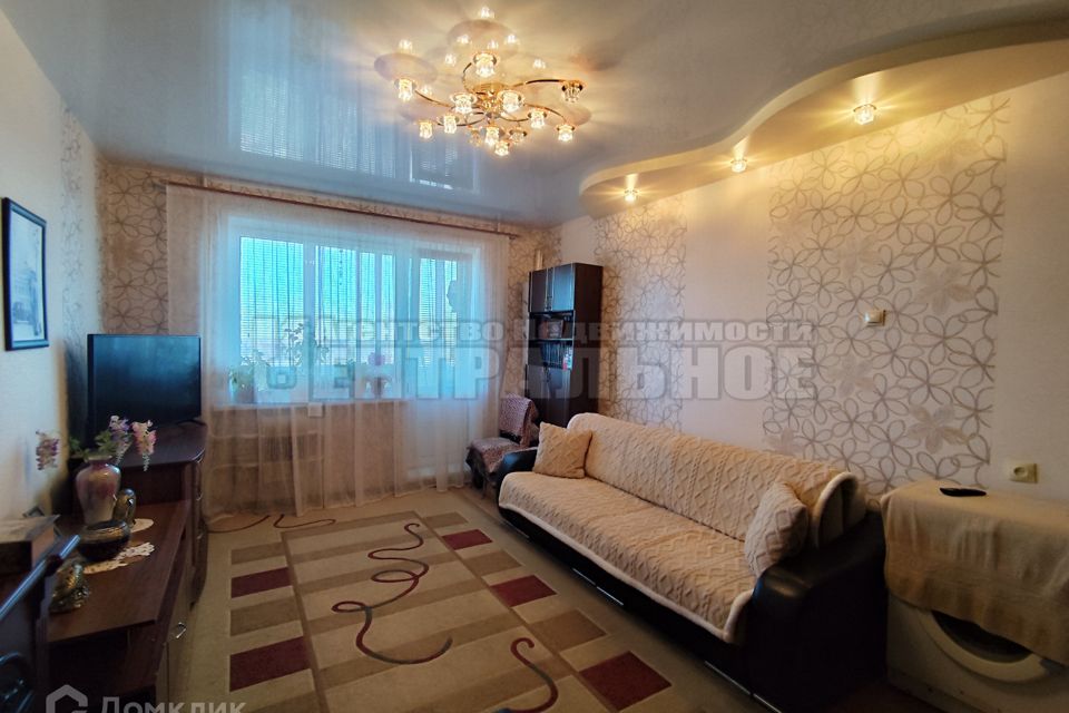 Продаётся 1-комнатная квартира, 38 м²