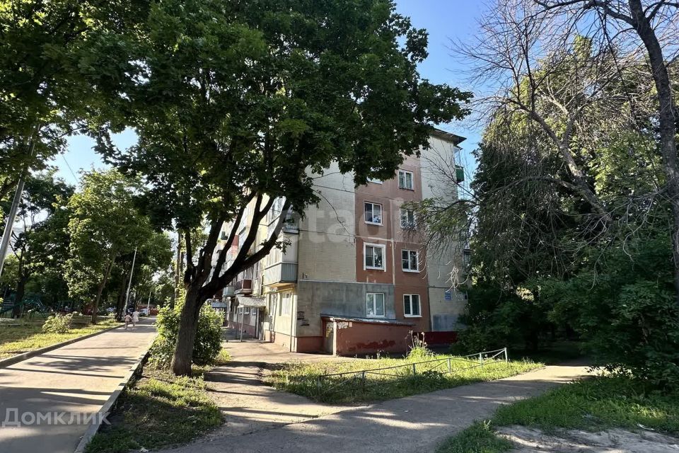 Продаётся 2-комнатная квартира, 41.9 м²