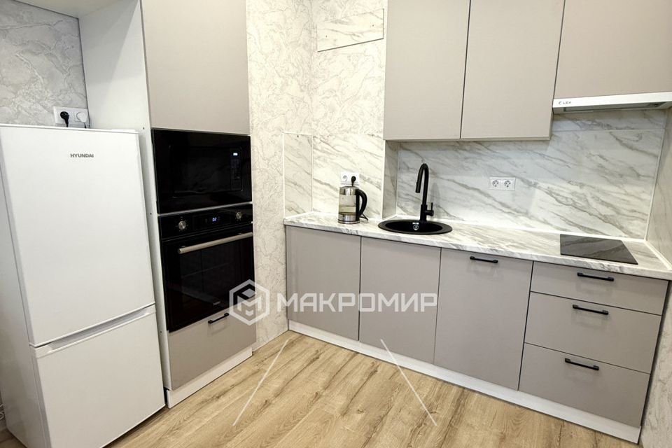 Сдаётся 1-комнатная квартира, 43 м²