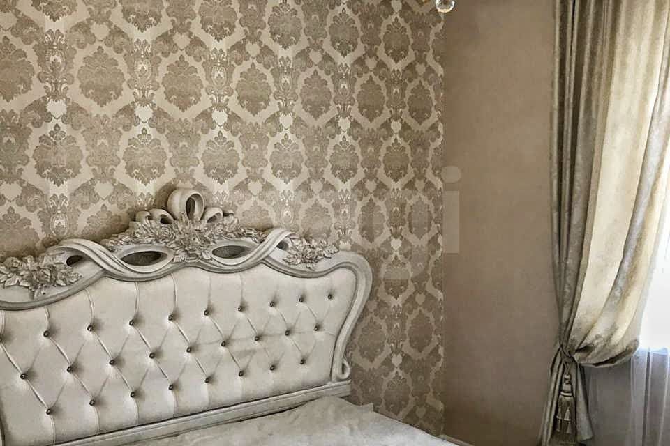 Продаётся 1-комнатная квартира, 43.3 м²