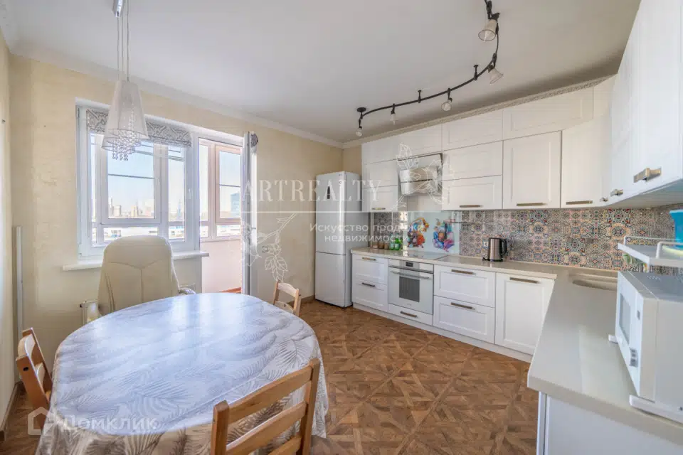 Продаётся 3-комнатная квартира, 93.9 м²