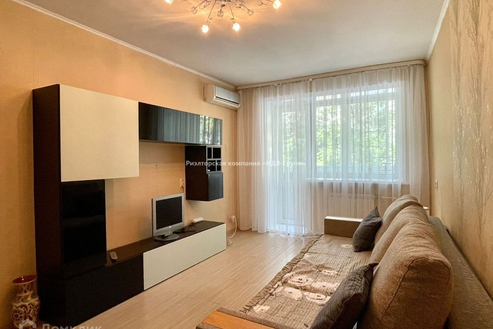 Сдаётся 1-комнатная квартира, 38 м²