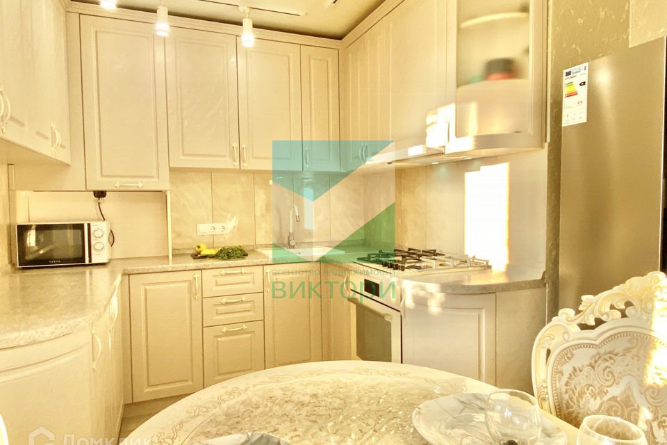Продаётся 2-комнатная квартира, 49.6 м²
