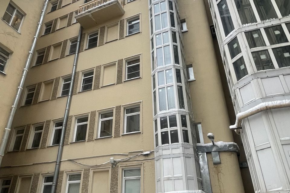 Продаётся 3-комнатная квартира, 70.2 м²