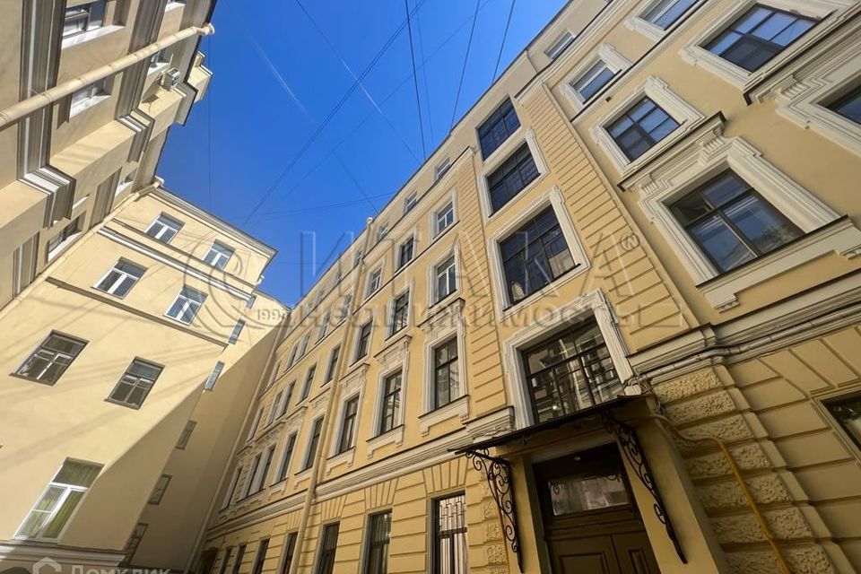 Продаётся комната в 17-комн. квартире, 15.2 м²