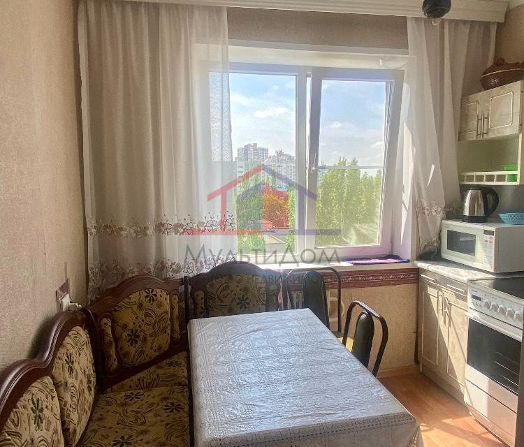 Сдаётся 2-комнатная квартира, 54 м²