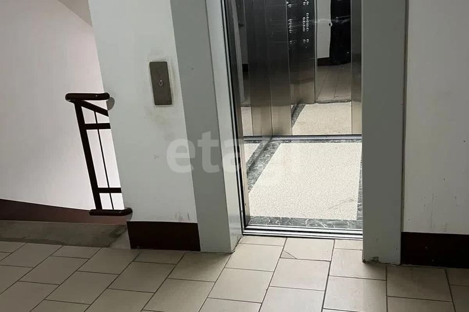 Продаётся 1-комнатная квартира, 48.4 м²