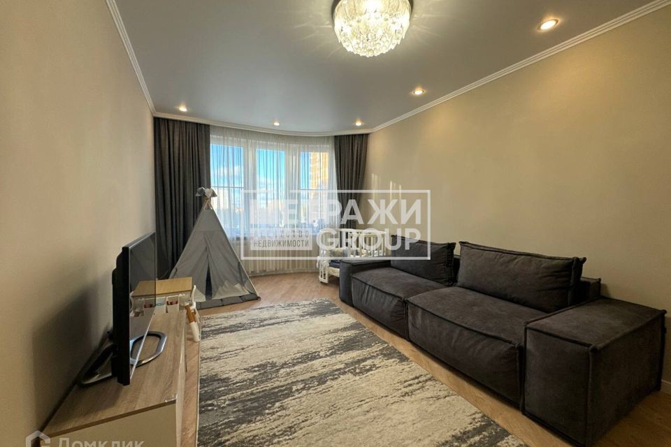 Продаётся 2-комнатная квартира, 79.8 м²