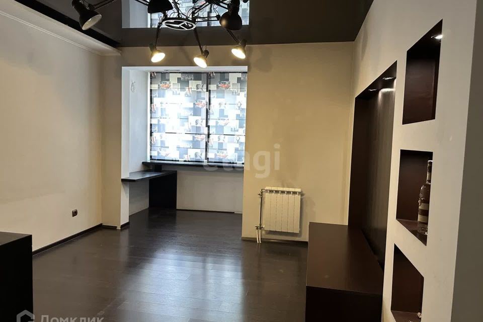 Продаётся 2-комнатная квартира, 67.8 м²