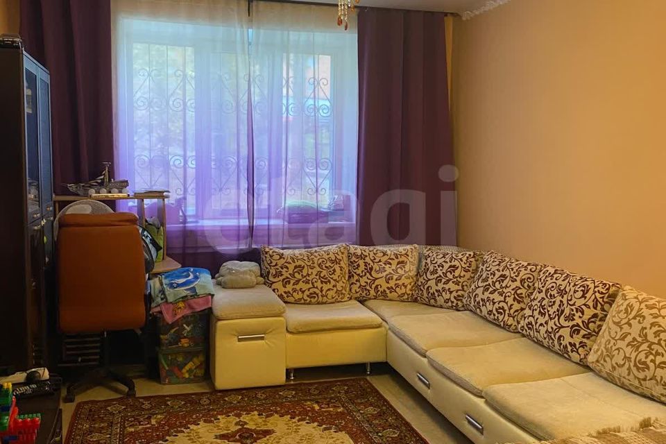 Продаётся 1-комнатная квартира, 52 м²