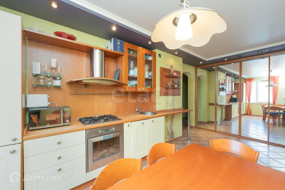 Продаётся 3-комнатная квартира, 71.3 м²