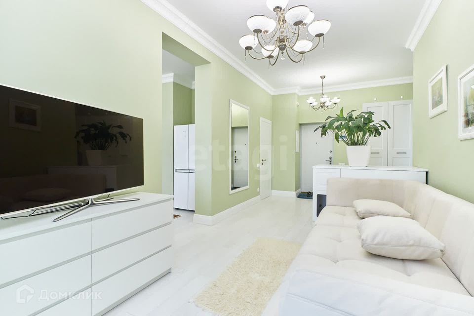 Сдаётся 2-комнатная квартира, 75 м²