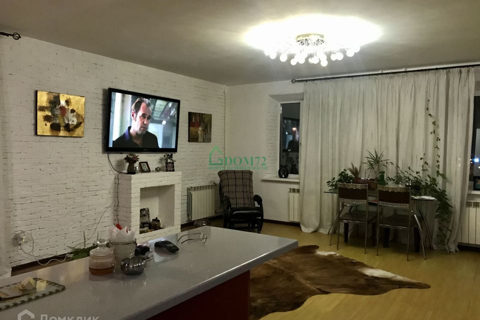 Продаётся 2-комнатная квартира, 94 м²