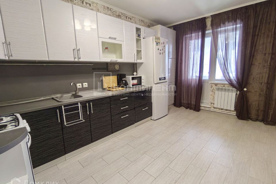 Сдаётся 2-комнатная квартира, 64 м²