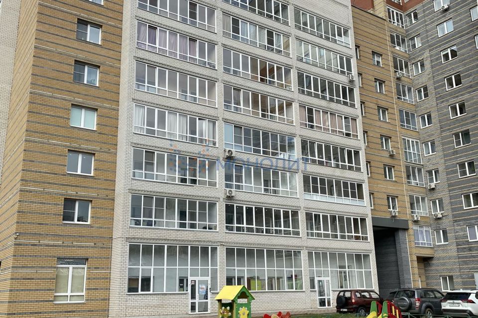 Продаётся 2-комнатная квартира, 67.2 м²