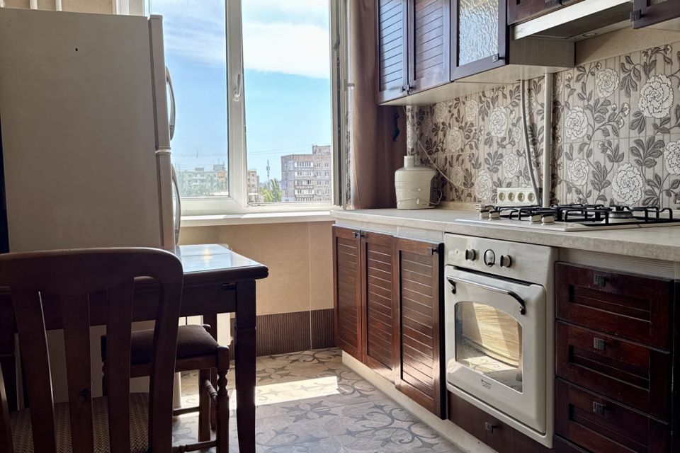 Продаётся 3-комнатная квартира, 57.7 м²