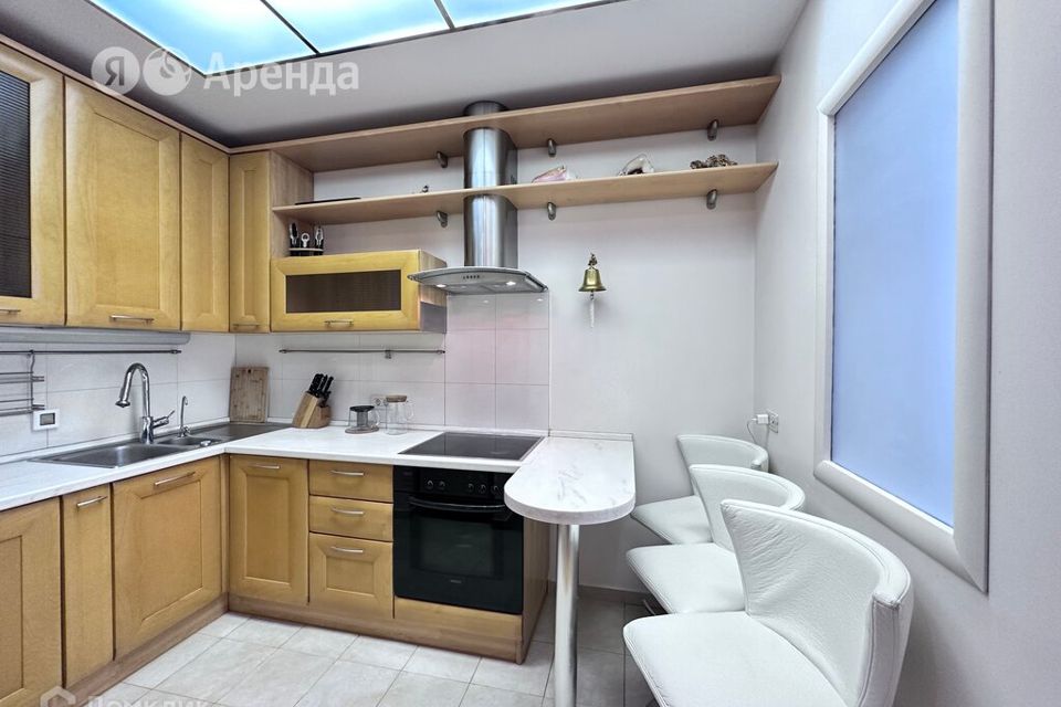 Сдаётся 4-комнатная квартира, 96 м²