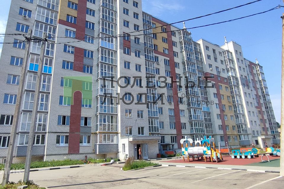 Продаётся 3-комнатная квартира, 65.7 м²