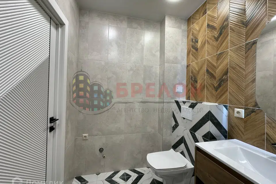 Продаётся 1-комнатная квартира, 37 м²