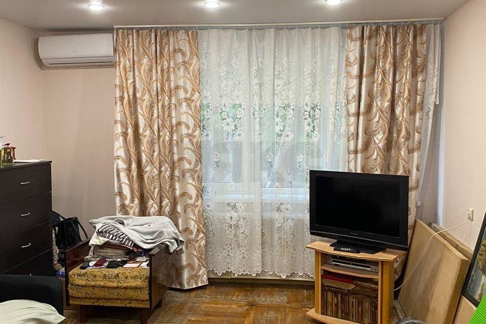 Продаётся 3-комнатная квартира, 60.8 м²