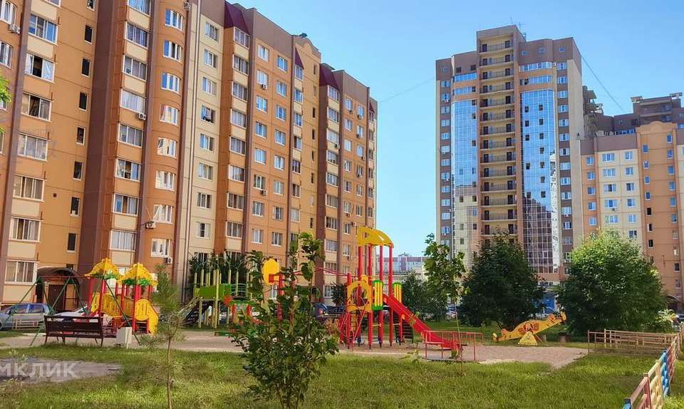 Продаётся 2-комнатная квартира, 60.2 м²