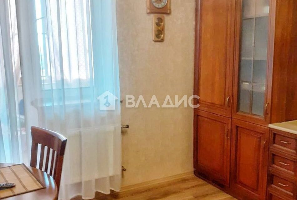 Продаётся 2-комнатная квартира, 72.4 м²