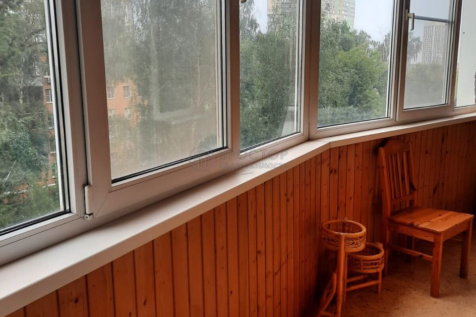 Продаётся 3-комнатная квартира, 96 м²
